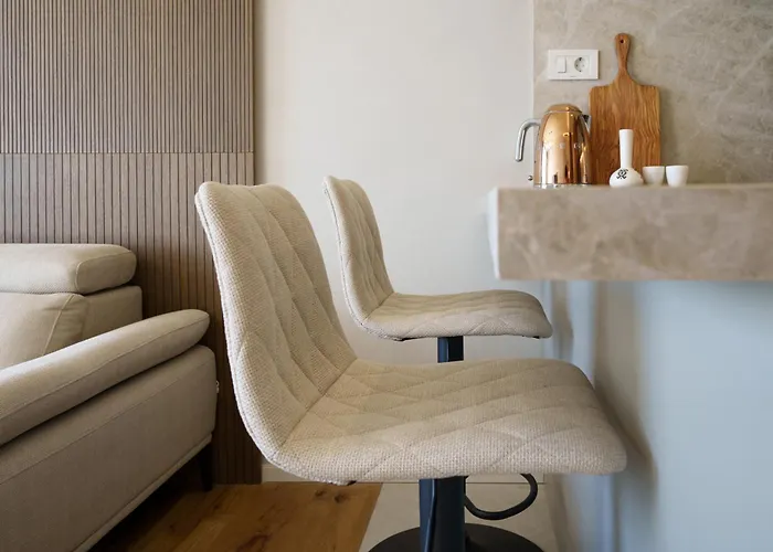 Ee Homes - Curated Design, Tub Skyline Views * Tirana